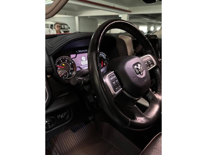 RAM - 2500 LARAMIE - 2019/2019 - Vermelha - Sob Consulta
