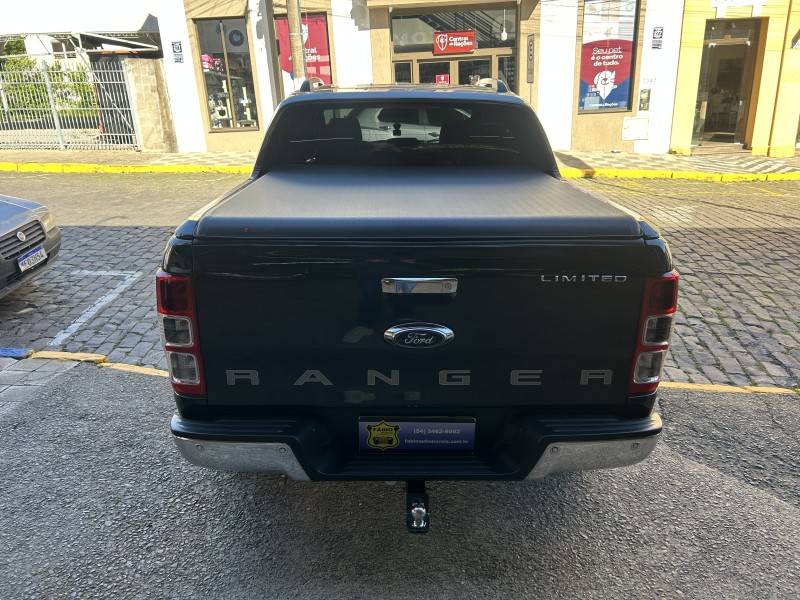FORD - RANGER - 2017/2017 - Preta - Sob Consulta