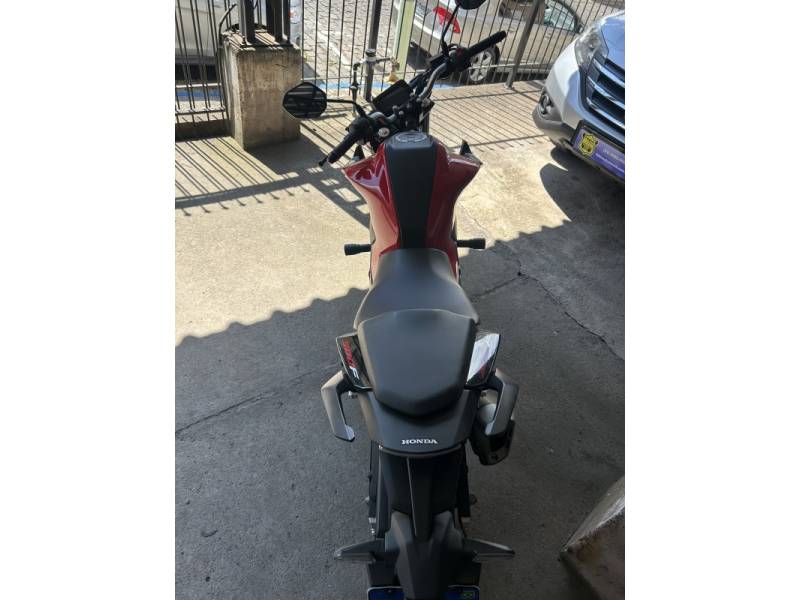 HONDA - CB 300F TWISTER - 2024/2024 - Vermelha - Sob Consulta