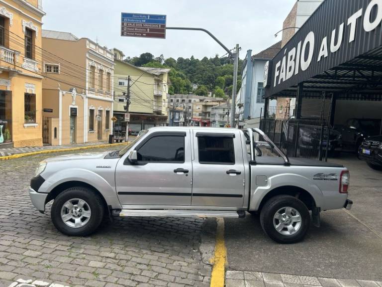 FORD - RANGER - 2012/2012 - Prata - Sob Consulta