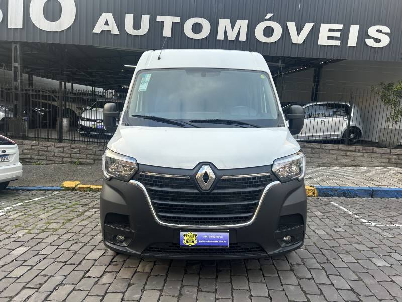 RENAULT - MASTER - 2024/2025 - Branca - Sob Consulta