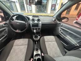 FORD - FIESTA - 2014/2014 - Branca - Sob Consulta