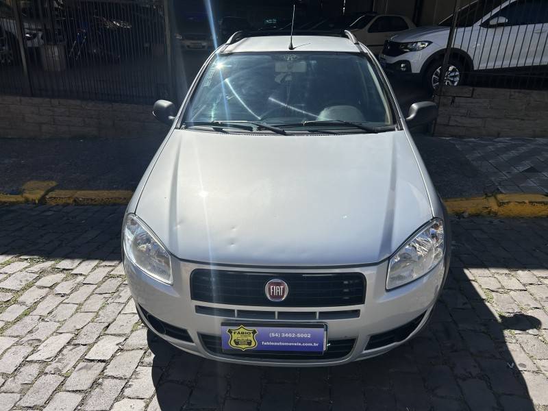FIAT - STRADA - 2011/2012 - Cinza - Sob Consulta