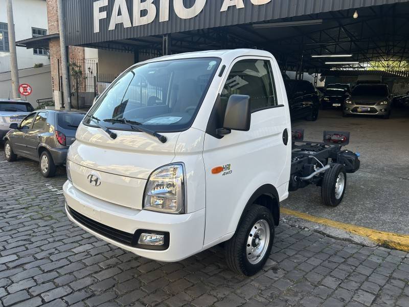 HYUNDAI - HR - 2025/2025 - Branca - Sob Consulta