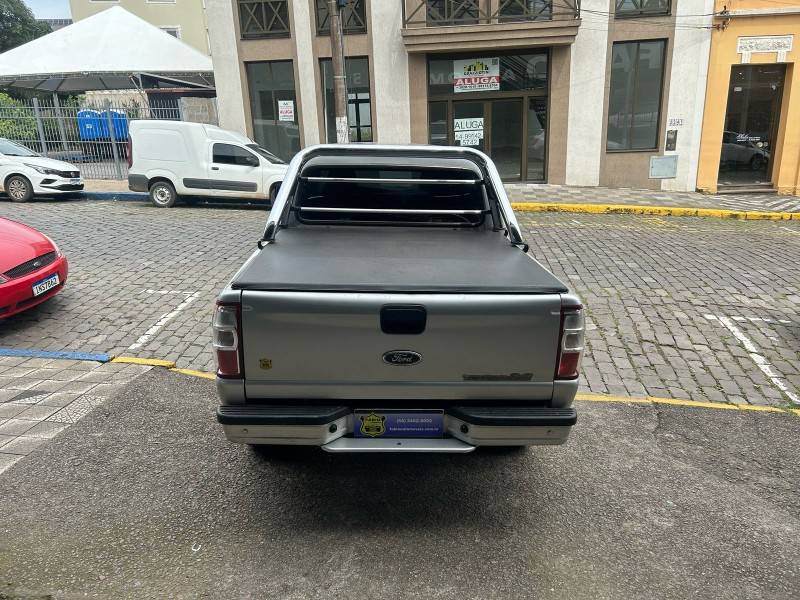 FORD - RANGER - 2012/2012 - Prata - Sob Consulta