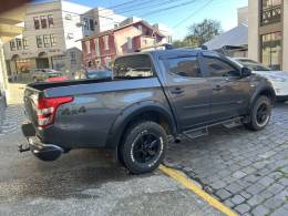 MITSUBISHI - L200 TRITON - 2020/2021 - Cinza - Sob Consulta