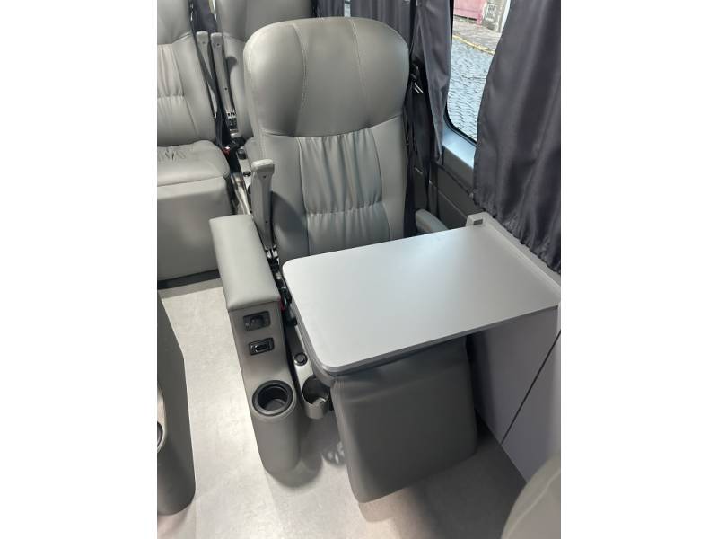 RENAULT - MASTER - 2024/2025 - Branca - Sob Consulta