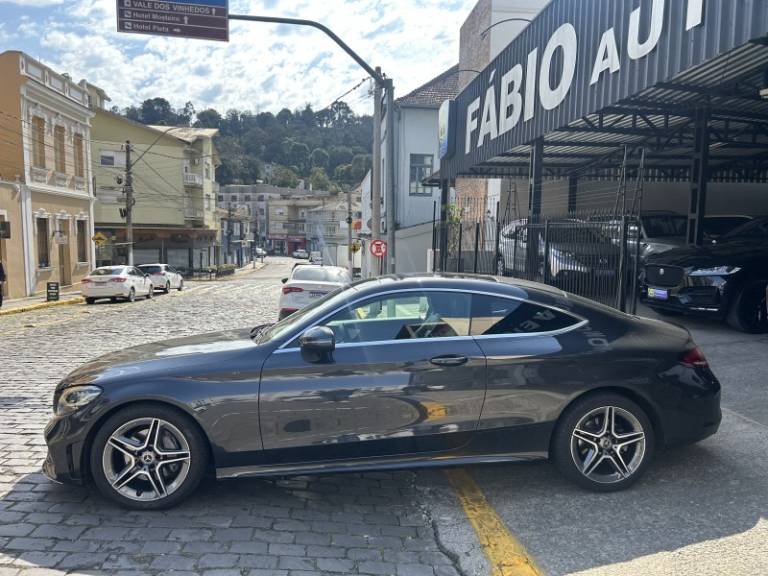 MERCEDES-BENZ - C 180 - 2020/2020 - Cinza - Sob Consulta