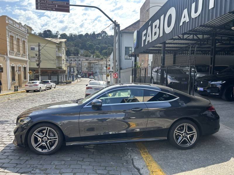 MERCEDES-BENZ - C 180 - 2020/2020 - Cinza - Sob Consulta