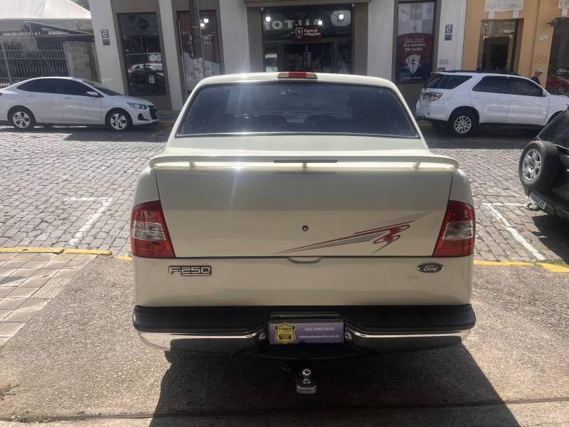 FORD - F-250 - 2000/2000 - Branca - Sob Consulta
