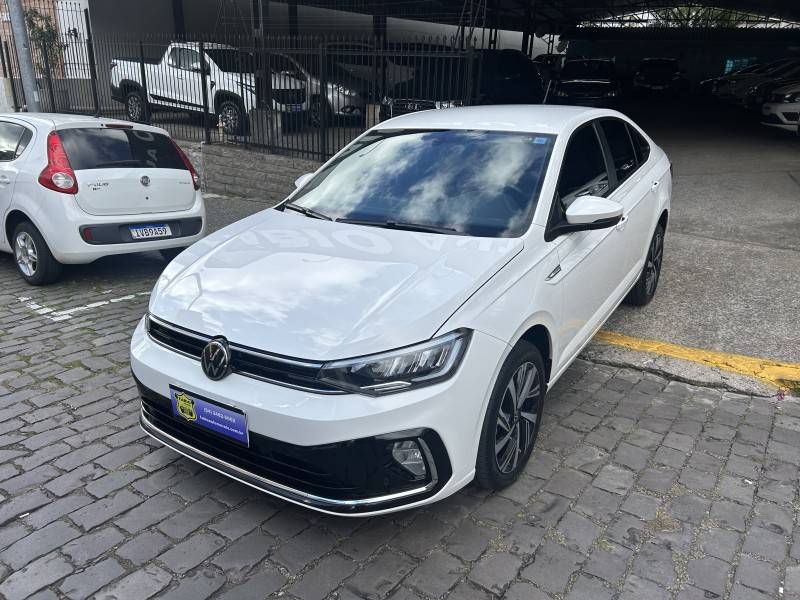 VOLKSWAGEN - VIRTUS - 2023/2024 - Branca - Sob Consulta