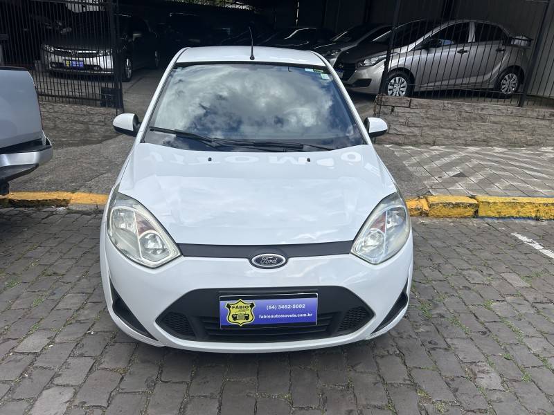 FORD - FIESTA - 2014/2014 - Branca - Sob Consulta