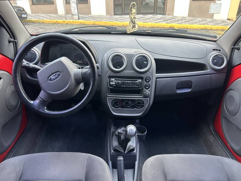 FORD - KA - 2011/2011 - Vermelha - Sob Consulta