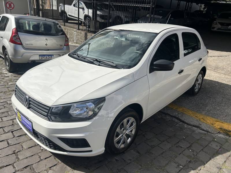 VOLKSWAGEN - GOL - 2022/2023 - Branca - Sob Consulta