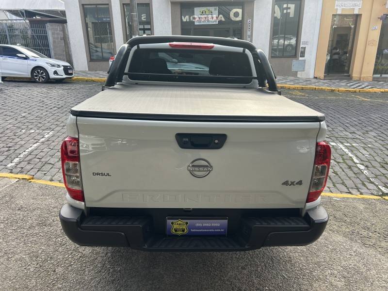NISSAN - FRONTIER - 2024/2025 - Branca - Sob Consulta