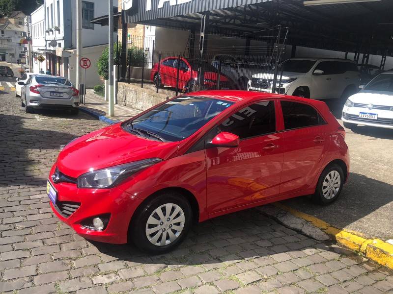 HYUNDAI - HB20 - 2015/2015 - Vermelha - Sob Consulta