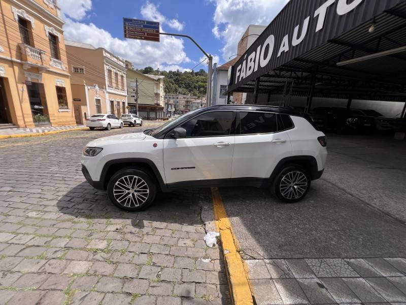 JEEP - COMPASS - 2022/2022 - Branca - Sob Consulta